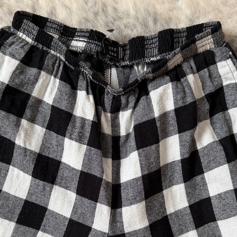 🔥4/$20 Flannel Pajama Set - Picture 11 of 14